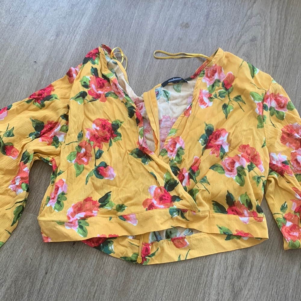 Floral top